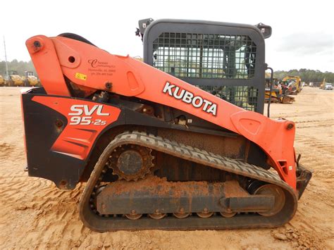 kubota svl95 skid steer specs